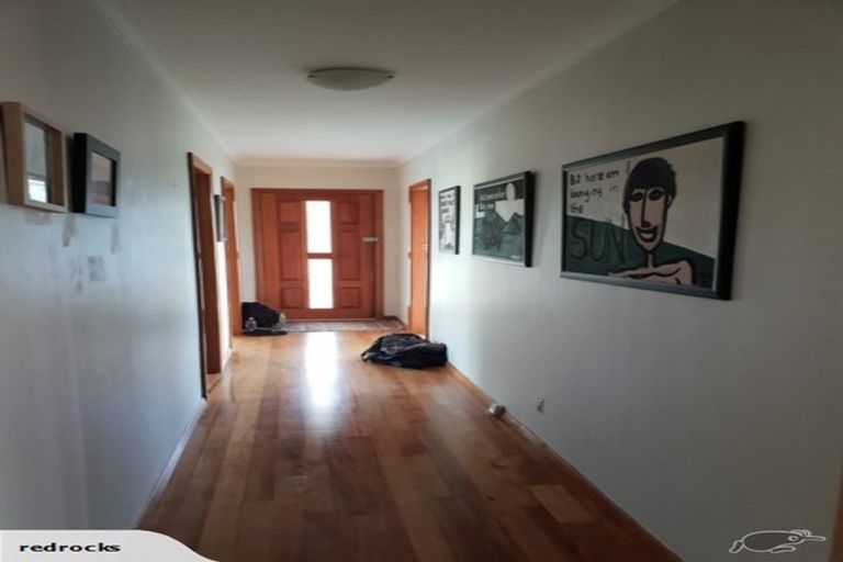 Photo of property in 8 Winston Street, Crofton Downs, Wellington, 6035