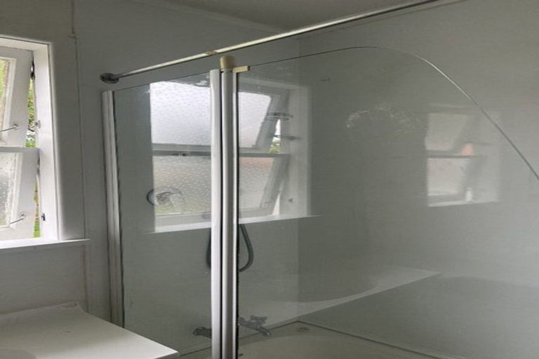 Photo of property in 20a Mckenzie Street, Levin, 5510