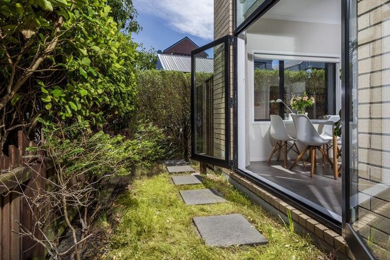 Photo of property in 2 Rarahu Road, Hobsonville, Auckland, 0616