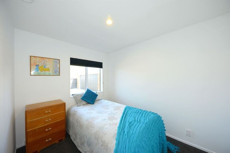 Photo of property in 30 Beauford Place, Parklands, Christchurch, 8083