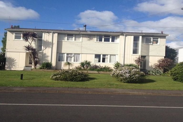 Photo of property in 72a Arimu Road, Papakura, 2110