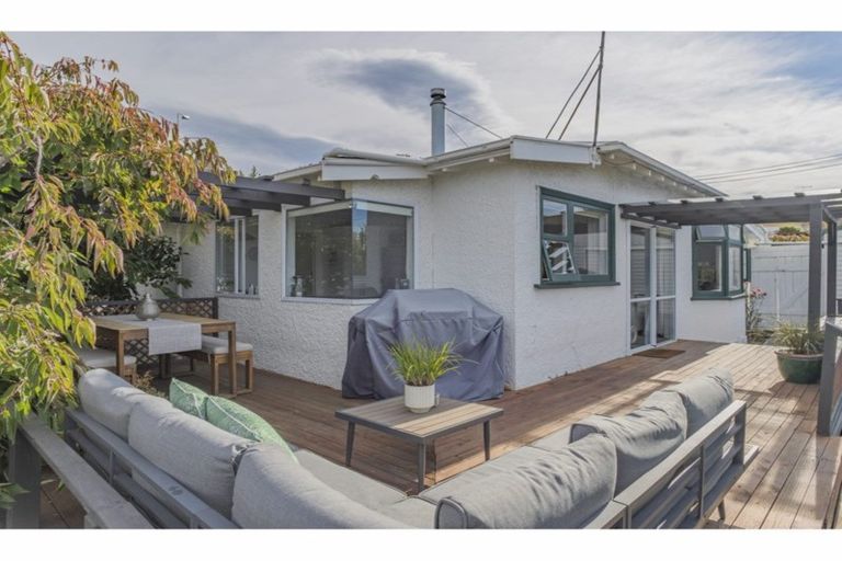 Photo of property in 1 Belfield Street, Waimataitai, Timaru, 7910