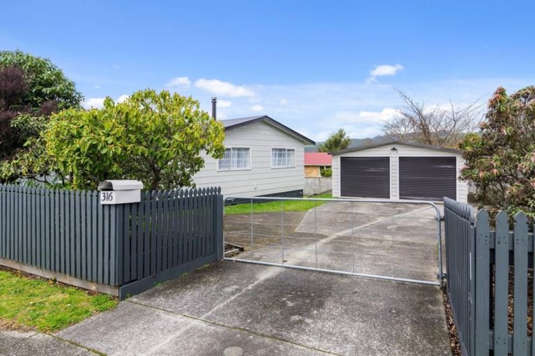 Photo of property in 316 Clayton Road, Pukehangi, Rotorua, 3015