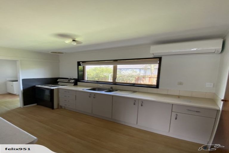 Photo of property in 2/66 Birdwood Avenue, Papatoetoe, Auckland, 2025