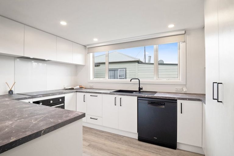 Photo of property in 32 Richmond Street, Forbury, Dunedin, 9012