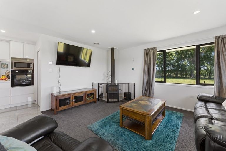 Photo of property in 81 Halls Road, Pahiatua, 4910