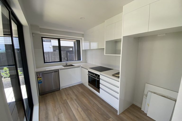 Photo of property in 23 Marumaru Lane, Manurewa, Auckland, 2102