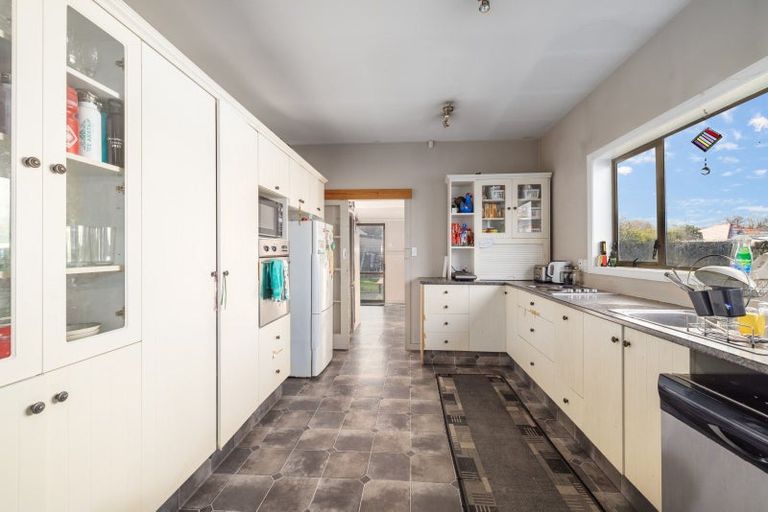 Photo of property in 14 Clive Street, Phillipstown, Christchurch, 8011