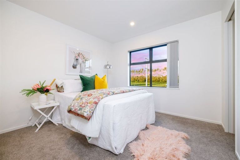 Photo of property in 21 Sapwood Crescent, Takanini, 2110