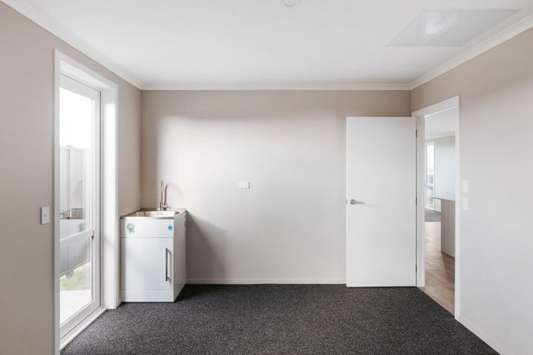 Photo of property in 60 Empire Crescent, Papamoa, 3118