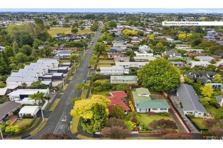 Photo of property in 30 Pulham Crescent, Queenwood, Hamilton, 3210