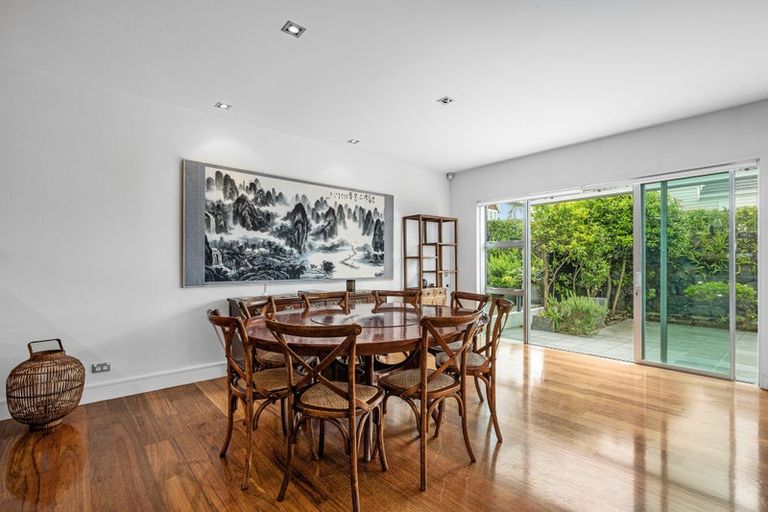 Photo of property in 5/258 Hurstmere Road, Takapuna, Auckland, 0622