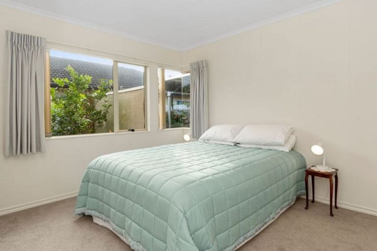 Photo of property in 28 Calypso Drive, Papamoa Beach, Papamoa, 3118