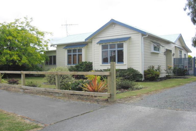 Photo of property in 51 Derby Street, Feilding, 4702