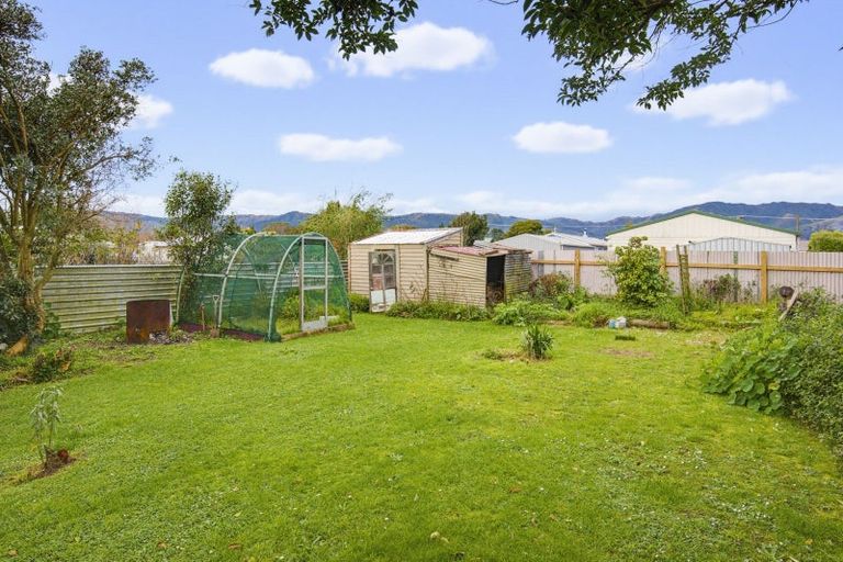 Photo of property in 21 Ada Street, Shannon, 4821