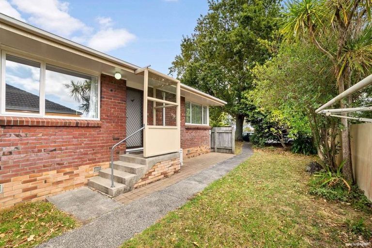 Photo of property in 1/3 Salisbury Road, Birkdale, Auckland, 0626