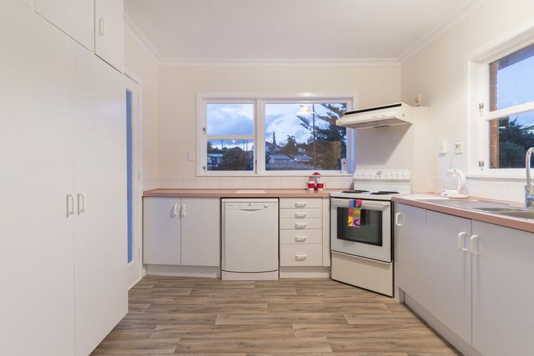 Photo of property in 9a Esk Street, Parkvale, Tauranga, 3112