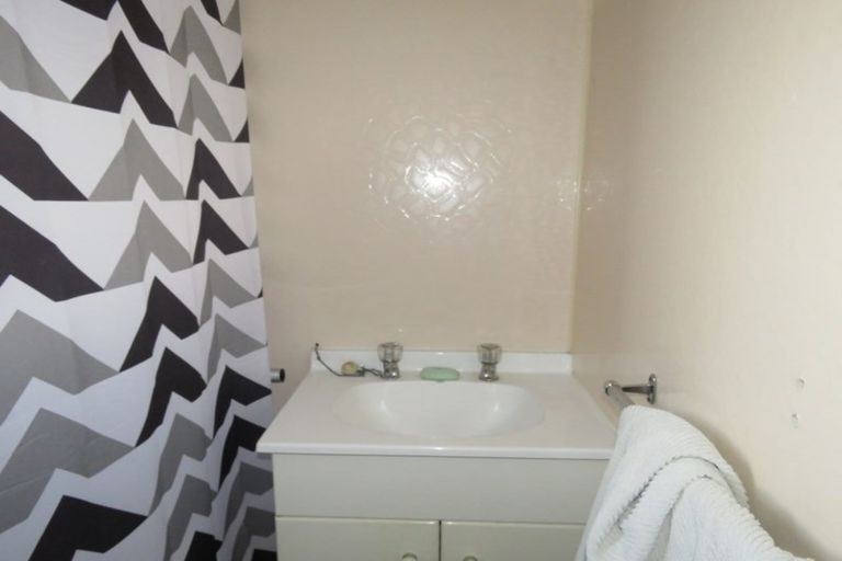 Photo of property in 12 Gothard Place, Westport, 7825