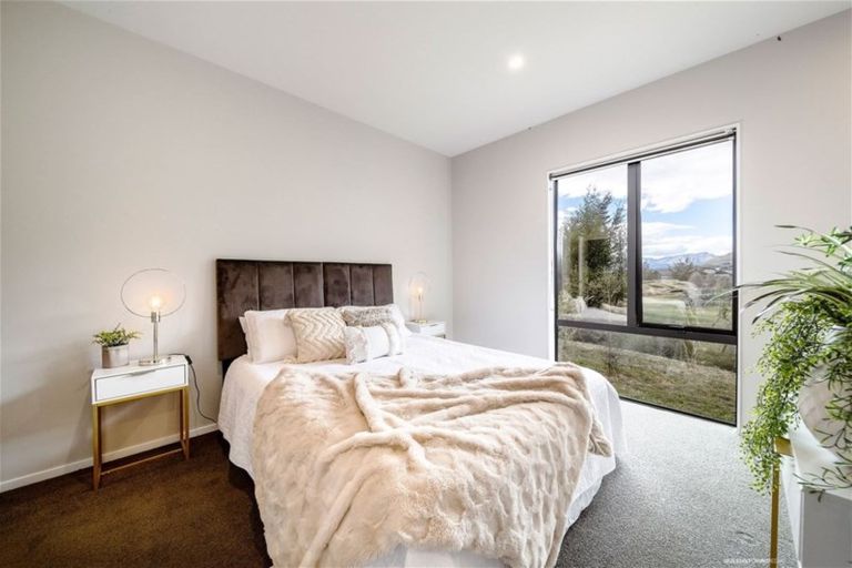 Photo of property in 4 Aberdare Court, Jacks Point, Queenstown, 9371