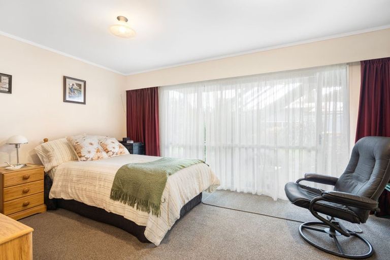 Photo of property in 118 Sandspit Road, Waiuku, 2123