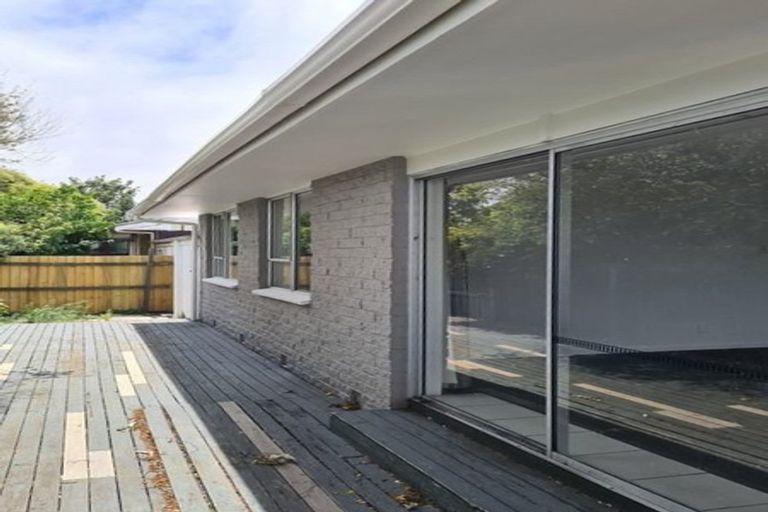 Photo of property in 1/565a Ferry Road, Woolston, Christchurch, 8023