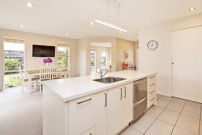 Photo of property in 86 Hoffman Court, Waikiwi, Invercargill, 9810