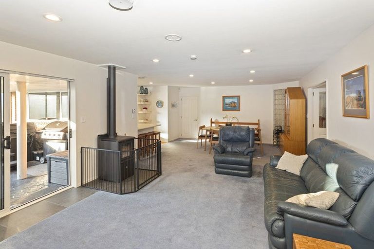 Photo of property in 10 Cordyline Place, Waimairi Beach, Christchurch, 8083