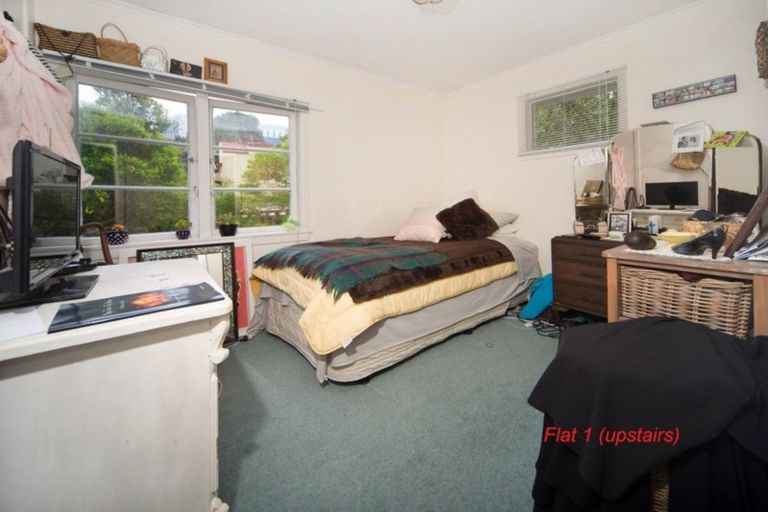 Photo of property in 180 Hinemoa Street, Birkenhead, Auckland, 0626