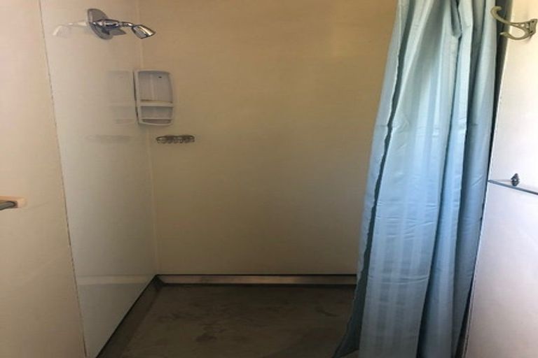 Photo of property in 10 Huia Street, Waikawa, Picton, 7220