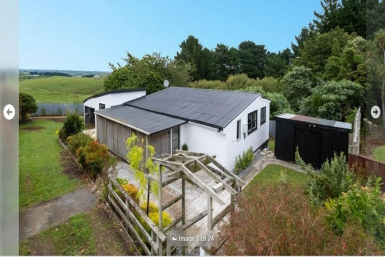 Photo of property in 1a Ropata Street, Hawera, 4610