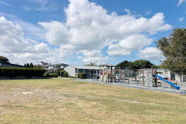 Photo of property in 116 Porchester Road, Papakura, 2110