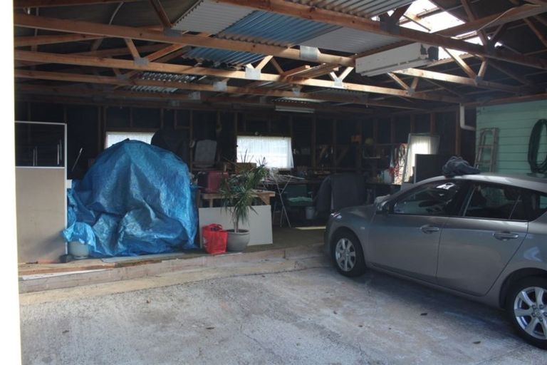 Photo of property in 12 Lilian Street, Te Kamo, Whangarei, 0112