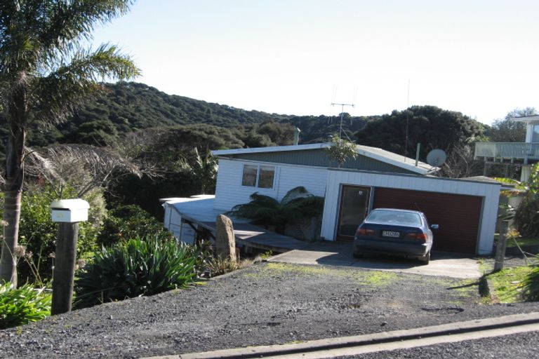 Photo of property in 31 Oneroa Road, Russell, 0202