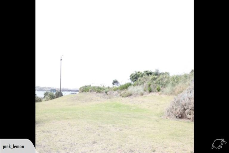 Photo of property in 13 Tregenna Street, Castlecliff, Whanganui, 4501