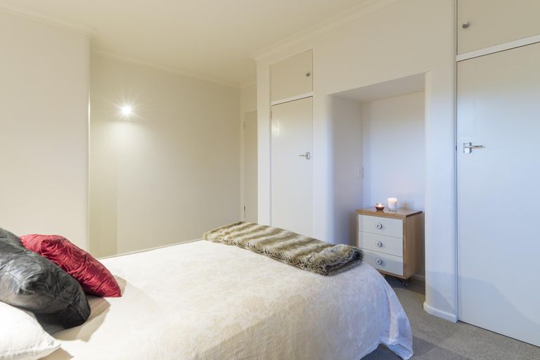 Photo of property in 9a Esk Street, Parkvale, Tauranga, 3112