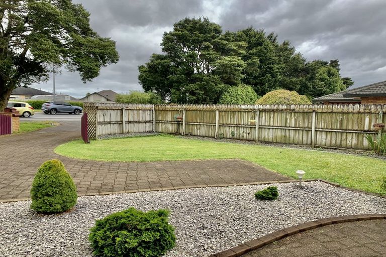 Photo of property in 502 Great South Road, Rosehill, Papakura, 2113