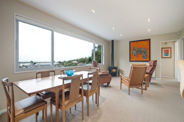 Photo of property in 44 Augusta Street, Redcliffs, Christchurch, 8081