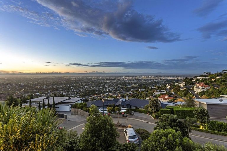 Photo of property in 9 Roystone Way, Huntsbury, Christchurch, 8022