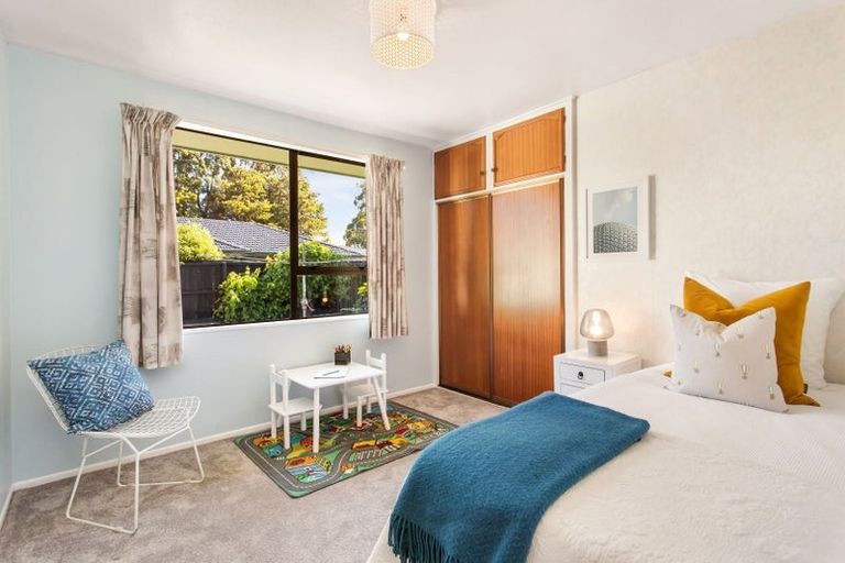 Photo of property in 11 Rolfe Place, Bishopdale, Christchurch, 8053