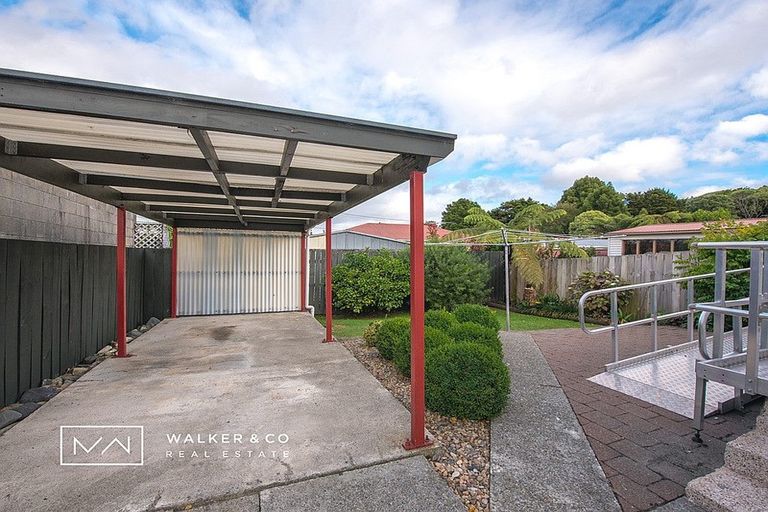 Photo of property in 5 Flavia Grove, Clouston Park, Upper Hutt, 5018