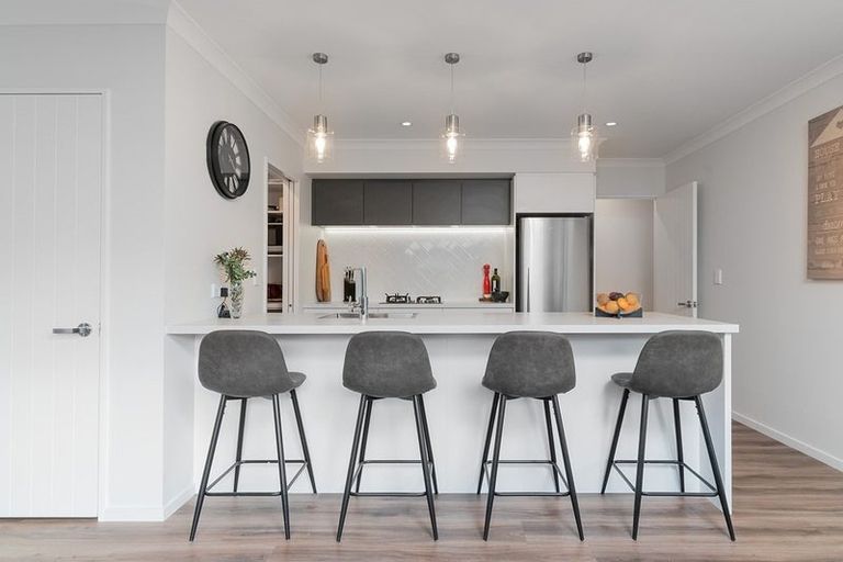 Photo of property in 4 Pierce Street, Marshland, Christchurch, 8083