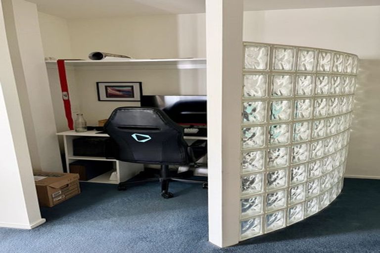 Photo of property in Courtenay Apartments, 603/120 Courtenay Place, Te Aro, Wellington, 6011