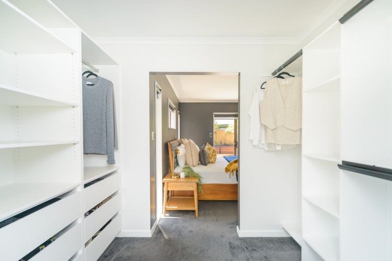 Photo of property in 7 Walnut Grove, Kelvin Grove, Palmerston North, 4414