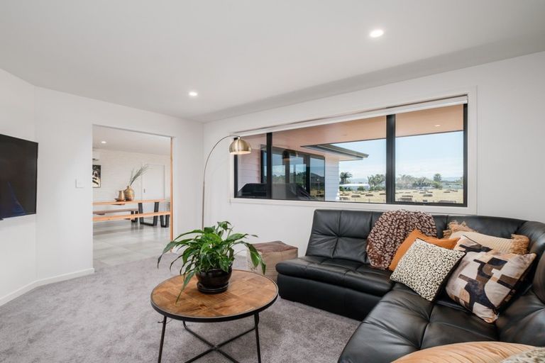 Photo of property in 139 Potae Avenue, Riverdale, Gisborne, 4010