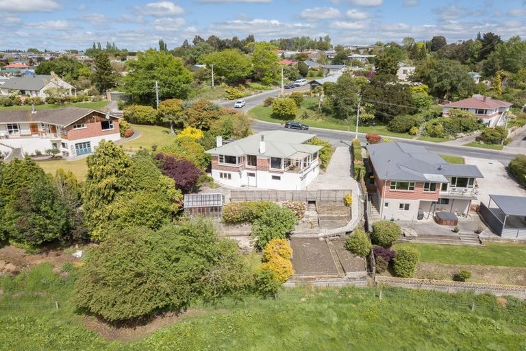 Photo of property in 17 Hospital Road, Balclutha, 9230