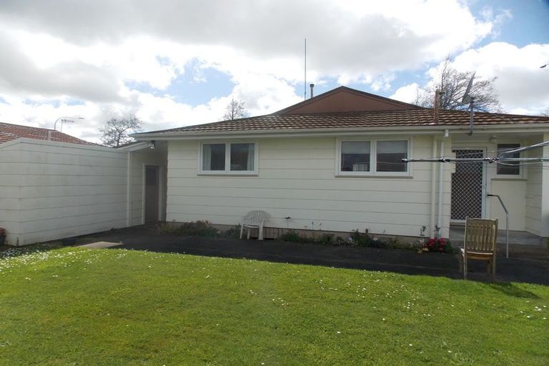 Photo of property in 52 Amberley Avenue, Westbrook, Palmerston North, 4412