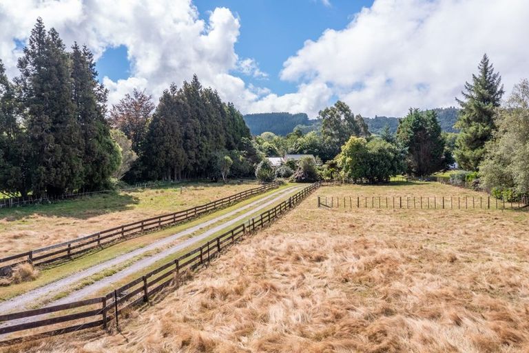 Photo of property in 689 Hamurana Road, Hamurana, Rotorua, 3097
