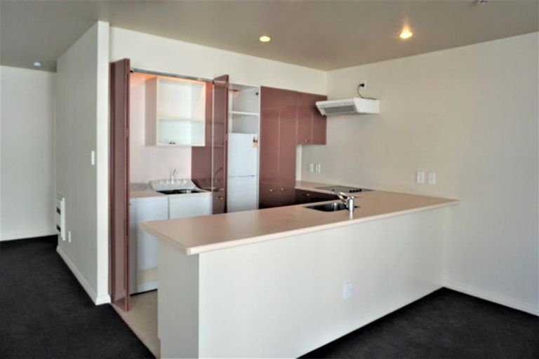 Photo of property in St James Courts, 9/77 Gloucester Street, Christchurch Central, Christchurch, 8013