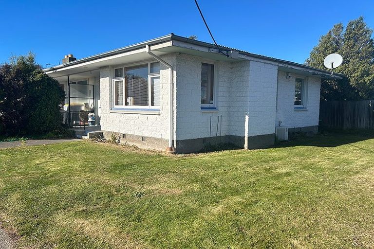 Photo of property in 1/66 Geraldine Street, Edgeware, Christchurch, 8013