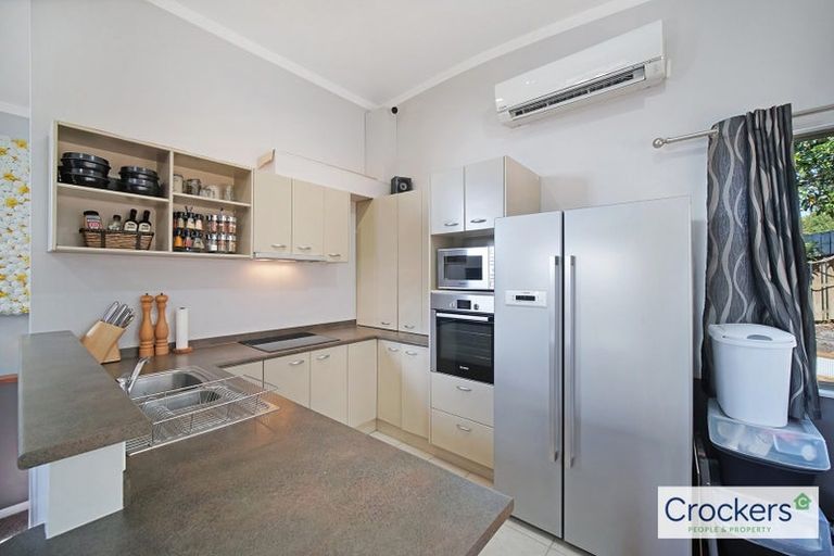 Photo of property in 50b Chorley Avenue, Massey, Auckland, 0614